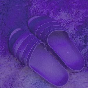 Adidas purple slides